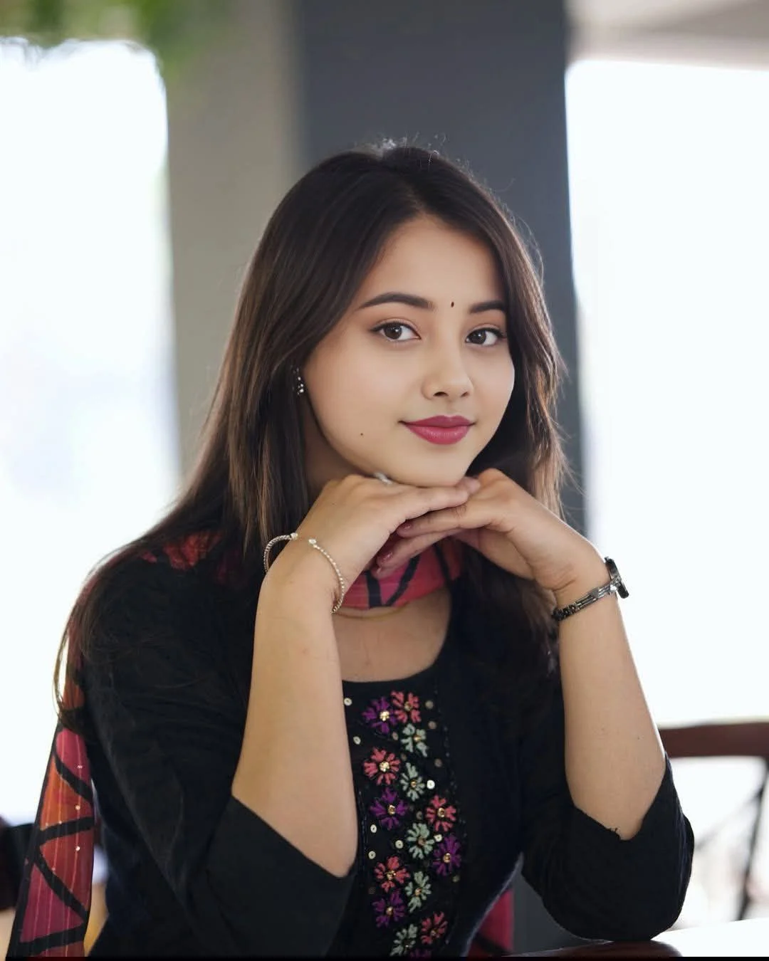 Mrs. Fatima Khan